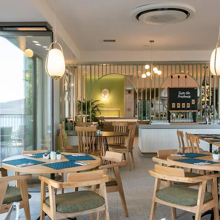 Hotel Caldera Village 4*