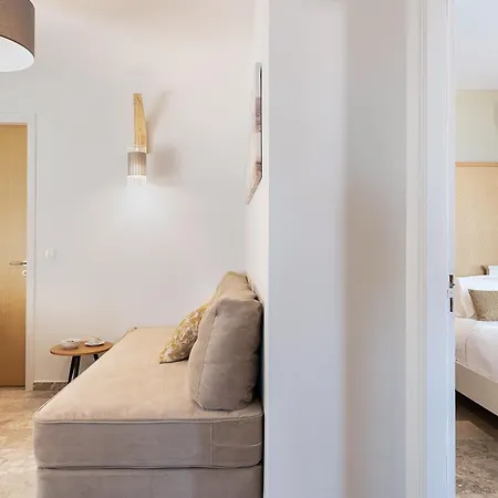 Caldera Village 4*
