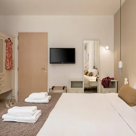 Hotel Caldera Village