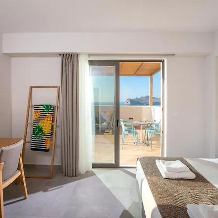 Caldera Village 4* Agia Marina